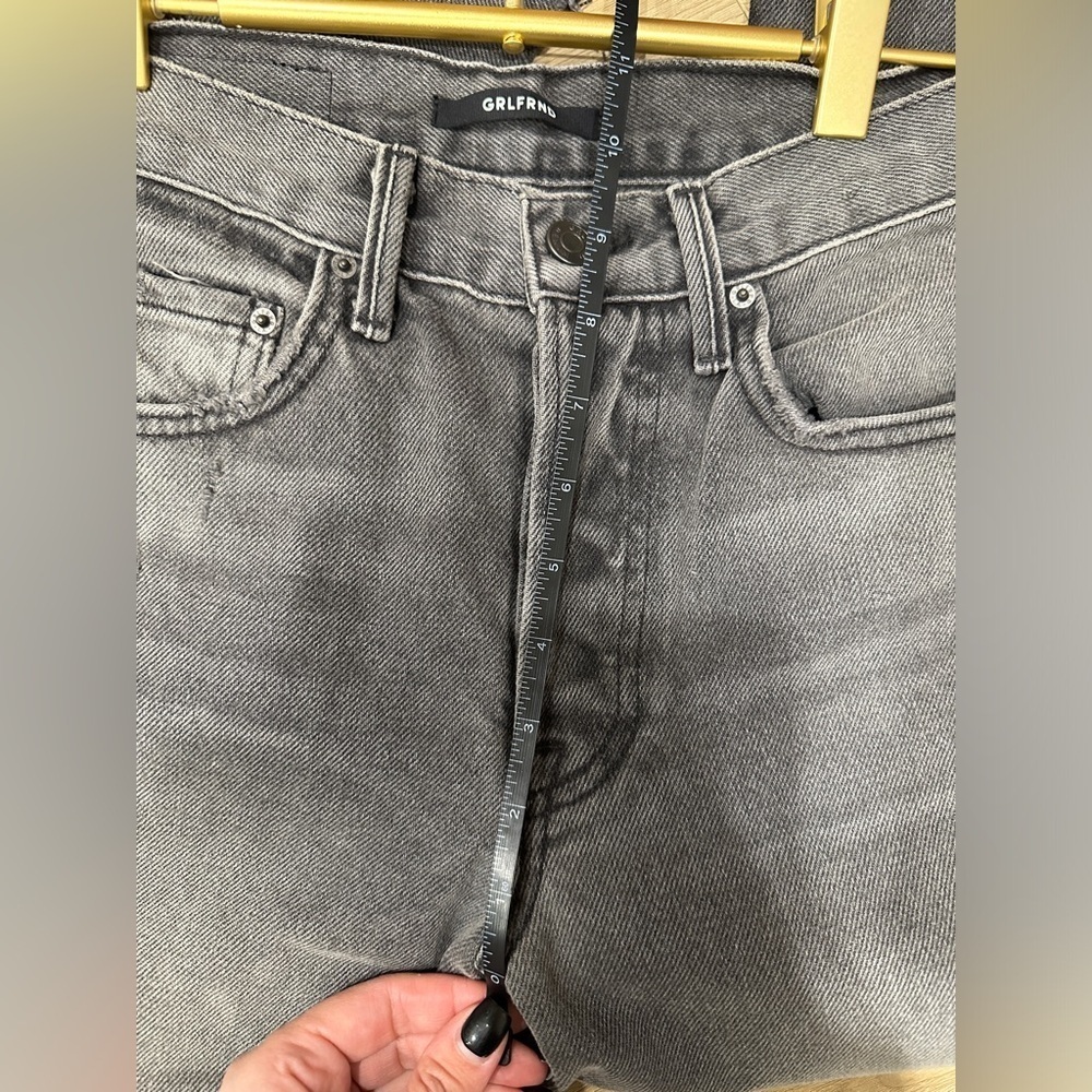 Grlfrnd denim, karolina in grey. Size 25. With raw hem. New without tags! - Picture 12 of 14